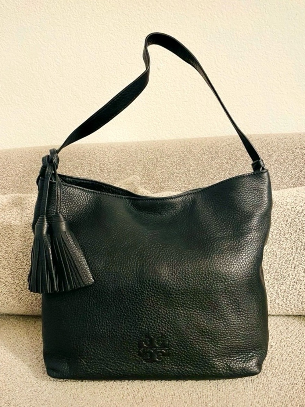 TORY BURCH Black Pebbled Leather Shoulder Hobo with Tassel